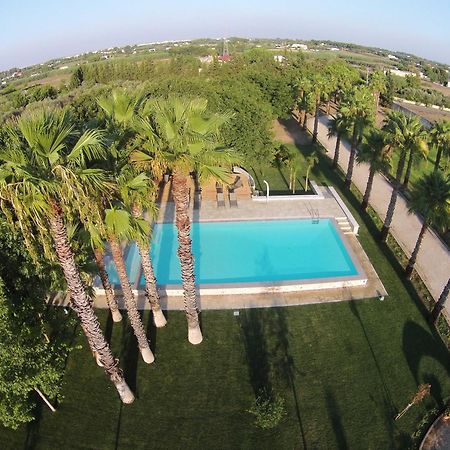 Bed and Breakfast Parco Degli Aranci Cutrofiano Exterior foto