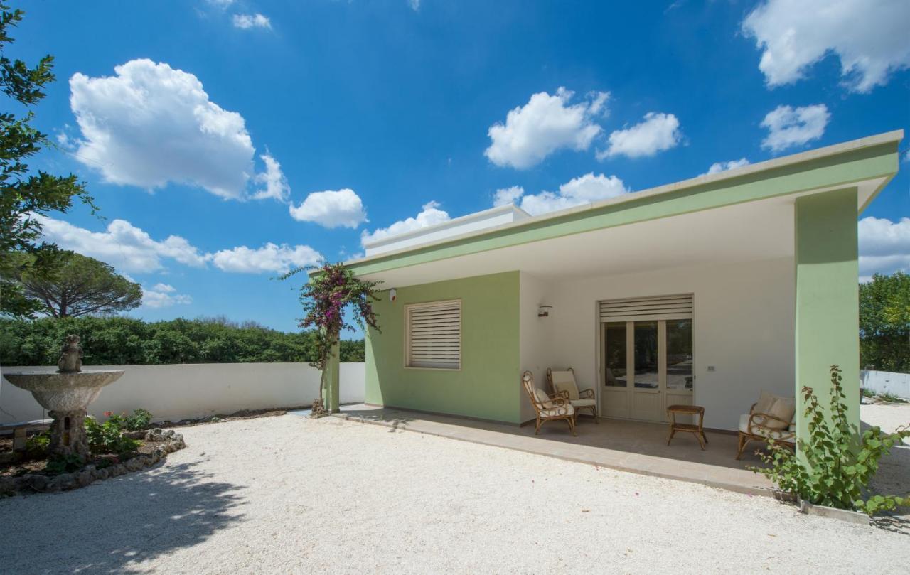 Bed and Breakfast Parco Degli Aranci Cutrofiano Exterior foto