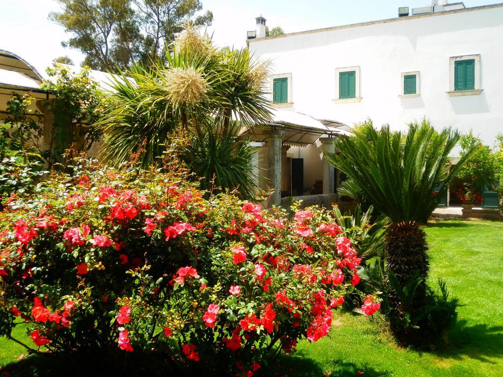 Bed and Breakfast Parco Degli Aranci Cutrofiano Exterior foto