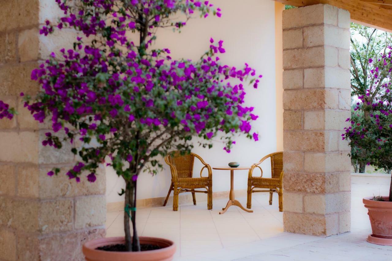 Bed and Breakfast Parco Degli Aranci Cutrofiano Exterior foto